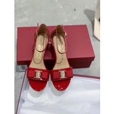 페라가모 바라 샌들힐