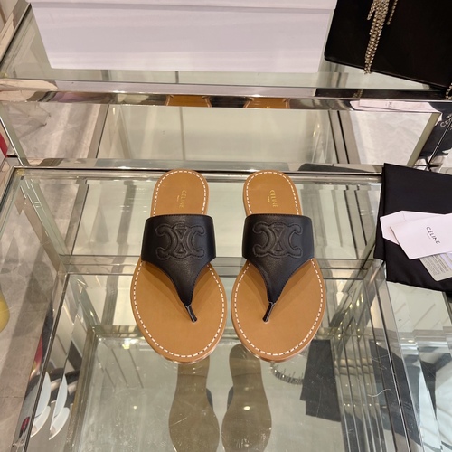 셀린느 트리오페 플립플랍