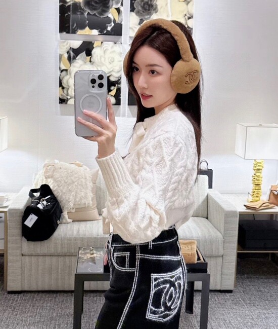 샤넬 24/25 코코네쥬 귀마개