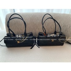 샤넬 26SS 블랙 스몰 쇼퍼백 CC로고